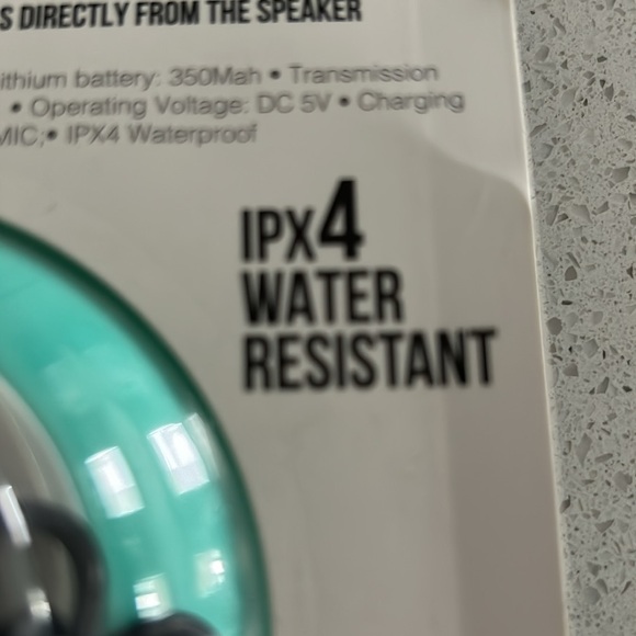 Aduro Phase wireless water resistant speaker - Picture 4 of 7